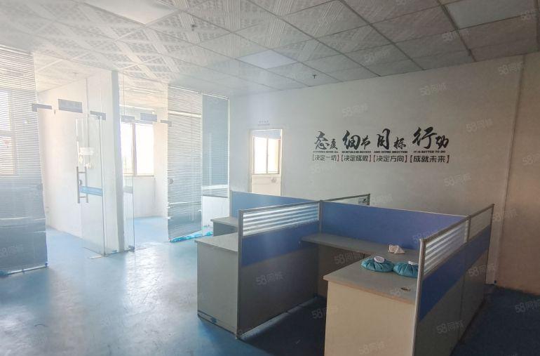 公明马山头新出4楼500平厂房出租，实际面积，带办公室和精装