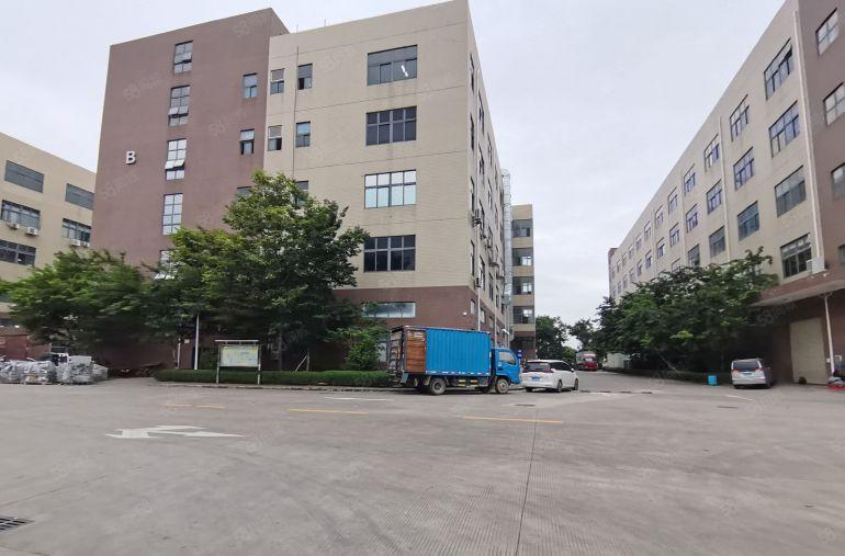 光明楼村原房东红本厂房楼上带装修水电齐全2350平方出租可分