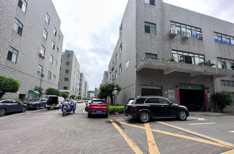 光明楼村一楼精装1200平，高6米，带牛角，大型园区可进拖头