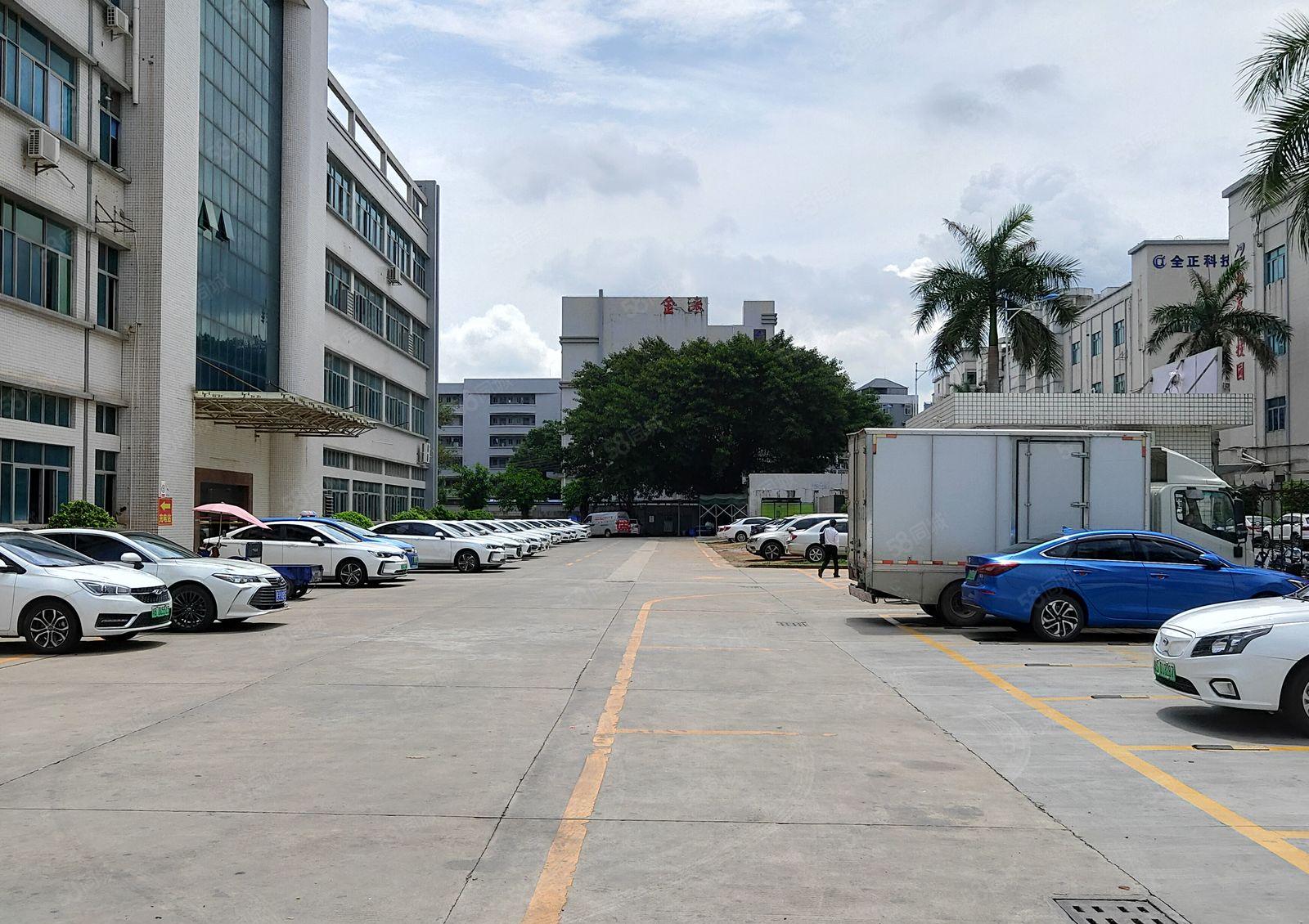 公明合水口原房东独院1~4层12000平，形象好，空地大