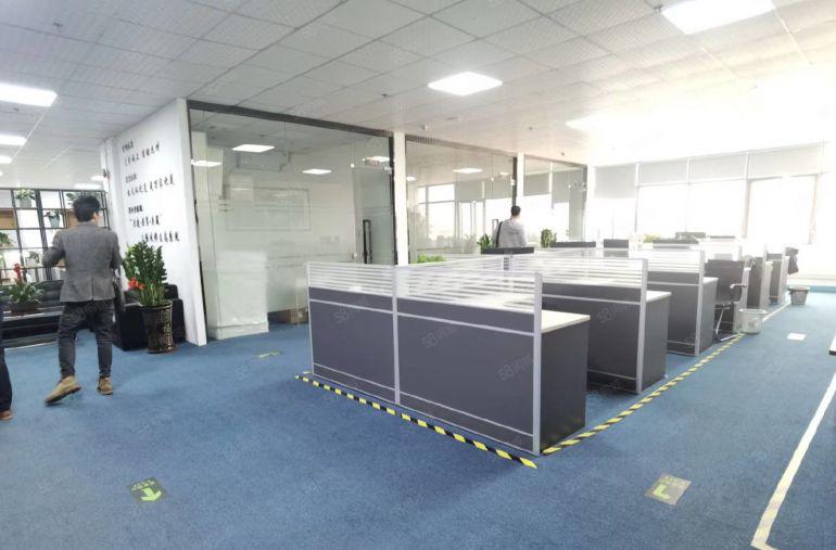 公明上村原SMT厂房出租（1750平精装可分800平）好招工