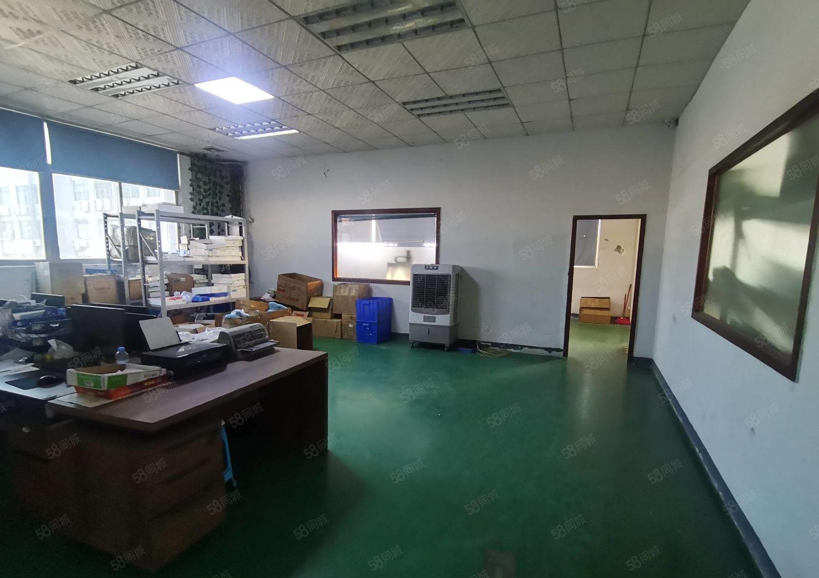 深圳光明新出大型带红本楼上650平厂房