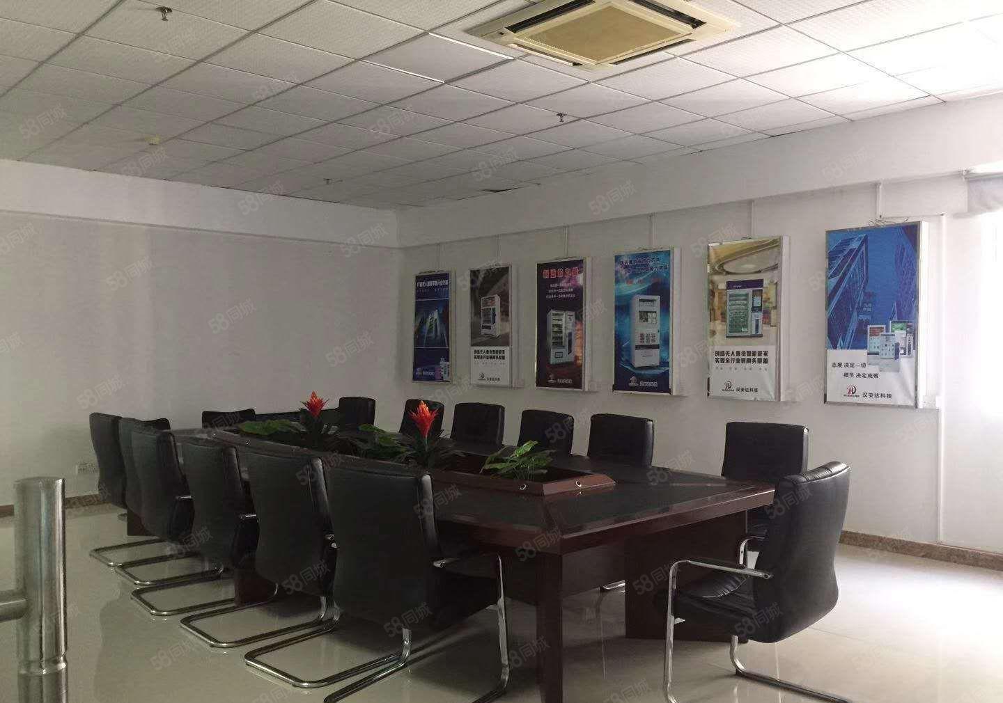 公明玉律厂房，仓库3800平精装（5吨货梯 有卸货平台）