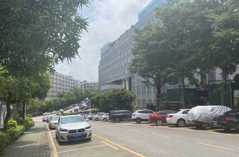 光明高新科技园1000平厂房出租可免租6个月补贴20一平