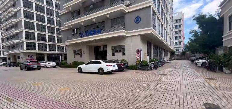 光明甲子塘村委厂房实际面积1000平精装修办公室仓库厂房出租