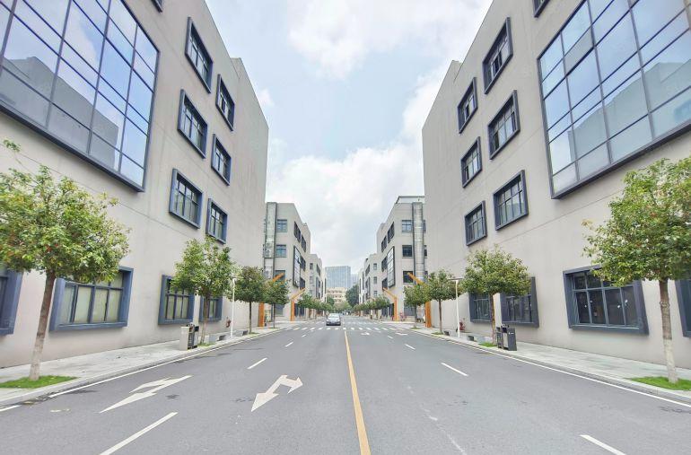 光明长圳地铁口厂房出租500平起带装修办公电商电子开发商直租