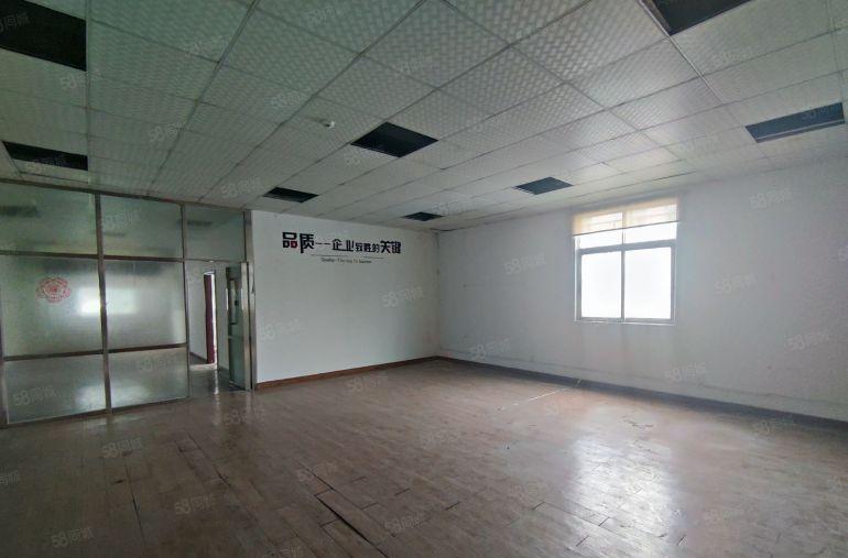 公明685平地铁精装修无尘车间低价厂房仓库空土地车位一楼出租