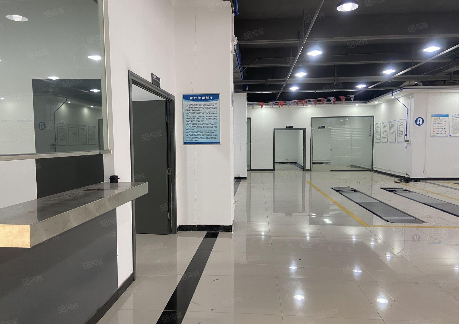 中创汇公明 780平全新装修一楼厂房 地铁口旁 停车位充足