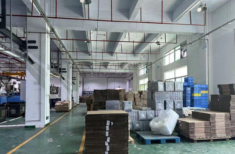 合水口地铁口附近1楼2楼高度6米村委直租价格含税5吨货梯