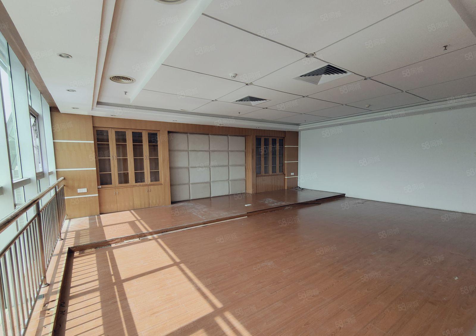 光明公明楼村600平米小型厂房出租公常路边上方便大车进出精装