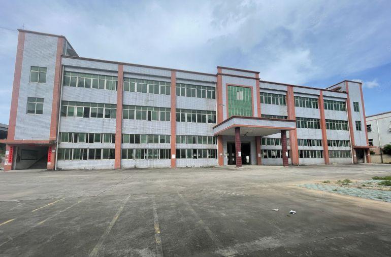 光明地铁口低价独门独院原房东6000平厂房出租仓库出租可分租