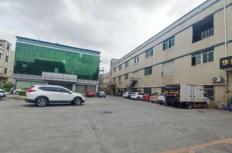 建筑面积出租！光明新出原房东独院厂房3750平，院子空地大！