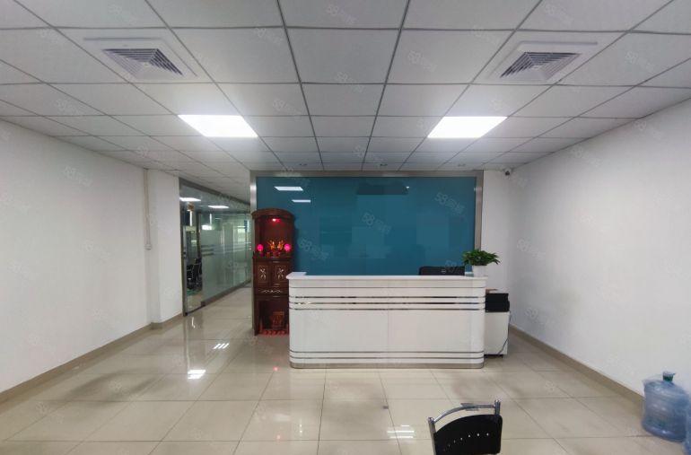 光明1685平地铁精装修无尘车间低价厂房仓库空地车位一楼出租