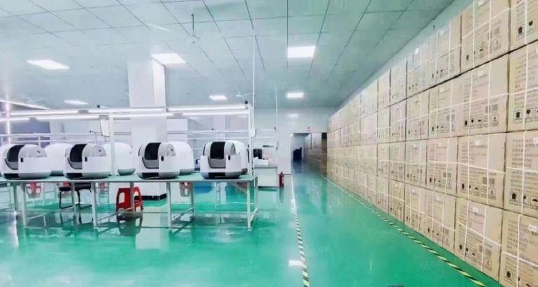 马田街道一手房东整层1500平豪华装修厂房出租 有卸货平台