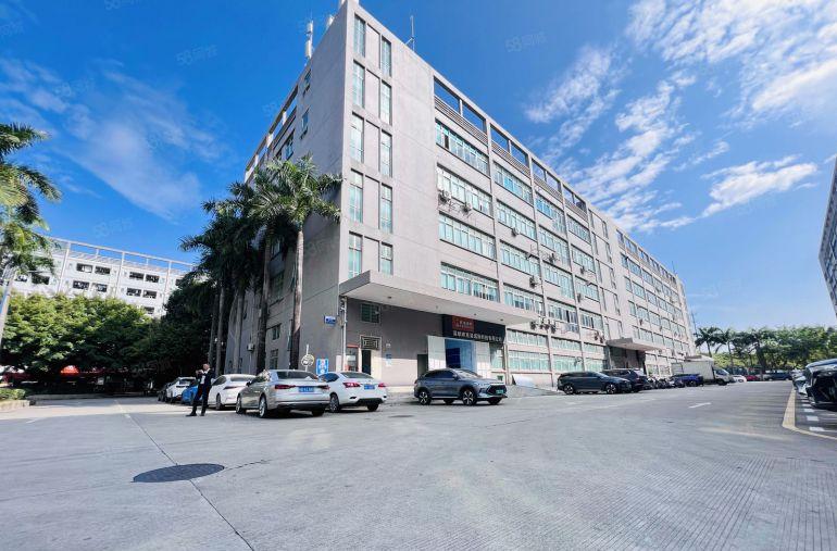 光明地铁口！原房东工业园3005000平精装修厂房仓库出租