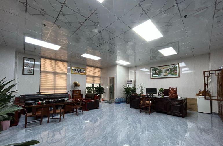 光明区公明上村楼上600平精装修厂房出租