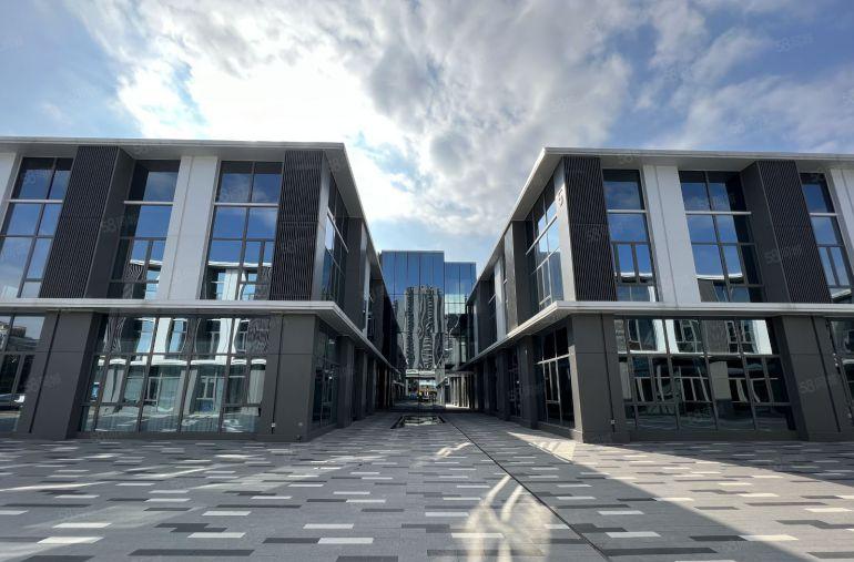 国资委自有园区 公明地铁口300平 电商贸易 无公摊红本面积