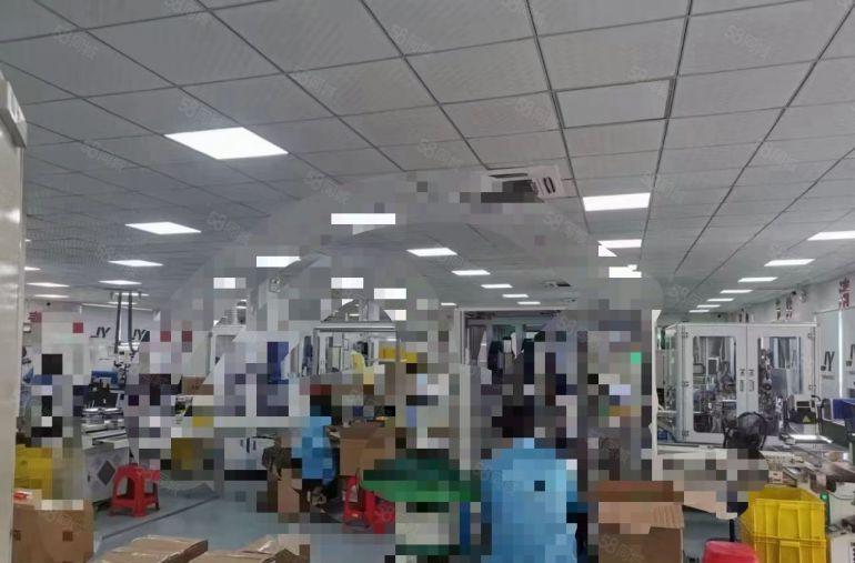 光明公明豪华装修厂房出租1600平（无转让费，入住即可生产）