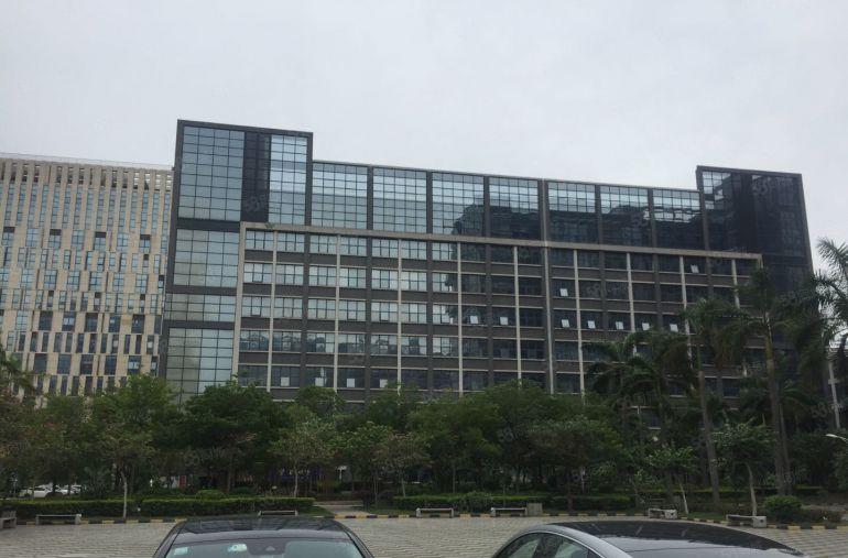 公明医疗产业园厂房出租（2800~5600平，有医疗许可证）