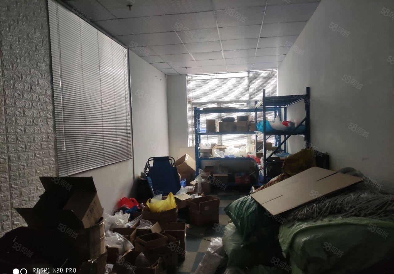 公明长圳新出二楼标准厂房出租800平带装修带吊机口