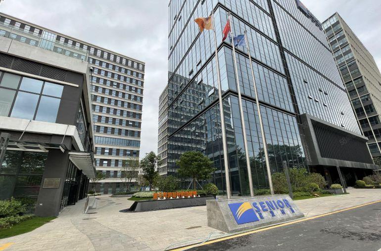 光明高端生产研发厂房出租，房东直租大小面积可分割配宿舍饭堂