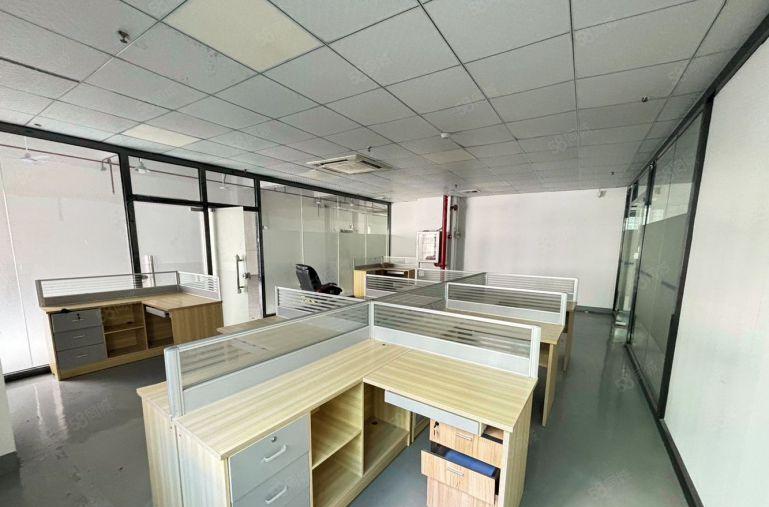 光明上村新出1200平带精装修办公室