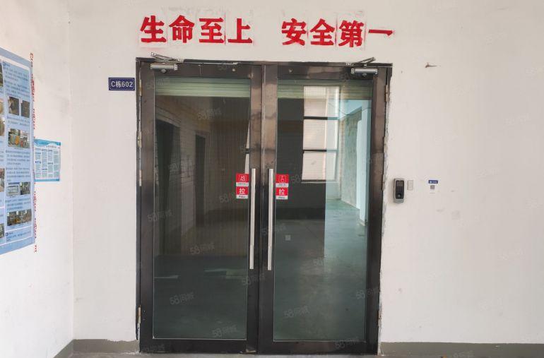 公明上村1800平厂房业主直租，价格优惠首月租金可立减10%