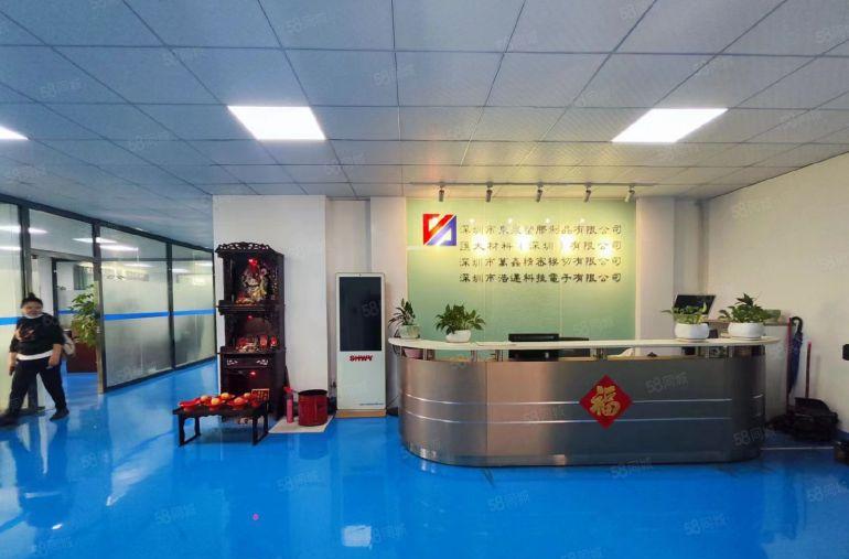 靓盘公明蒋石豪华装修厂房2400平一整层货梯十客梯大小分租