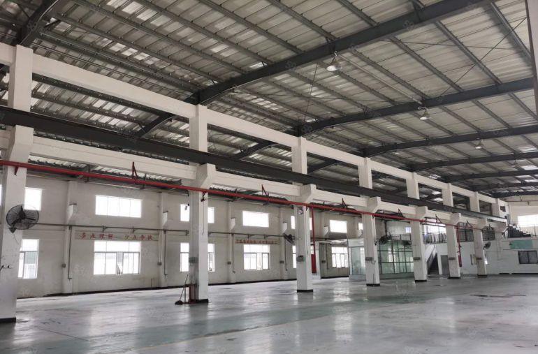 光明原房东10米高单一层2000平带牛角空地大厂房仓库出租