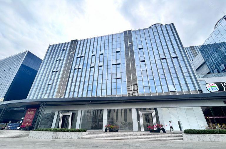 光明地铁口全新红本500平厂房 带精装修出租