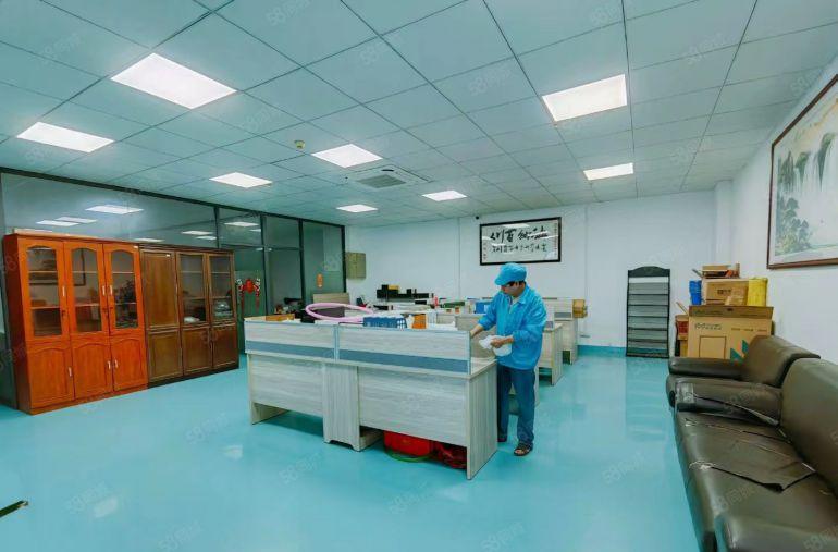 公明蒋石原贴片厂出租1100平精装修，现成吊机口3吨货梯