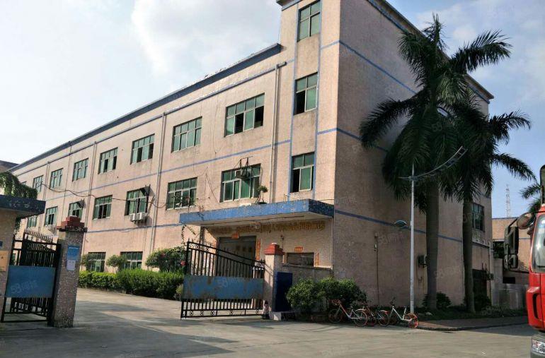 公明楼村独院厂房9000平，可分750，1500，3000平