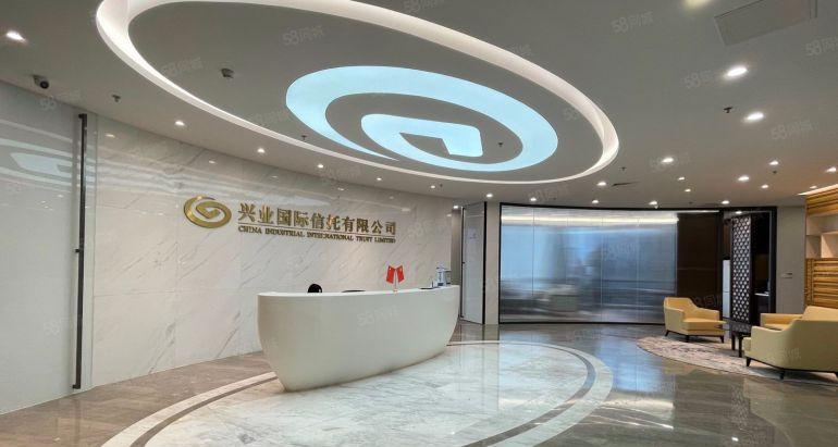 光明凤凰城地铁口写字楼出租500平带精装带红本带车位可拿补贴