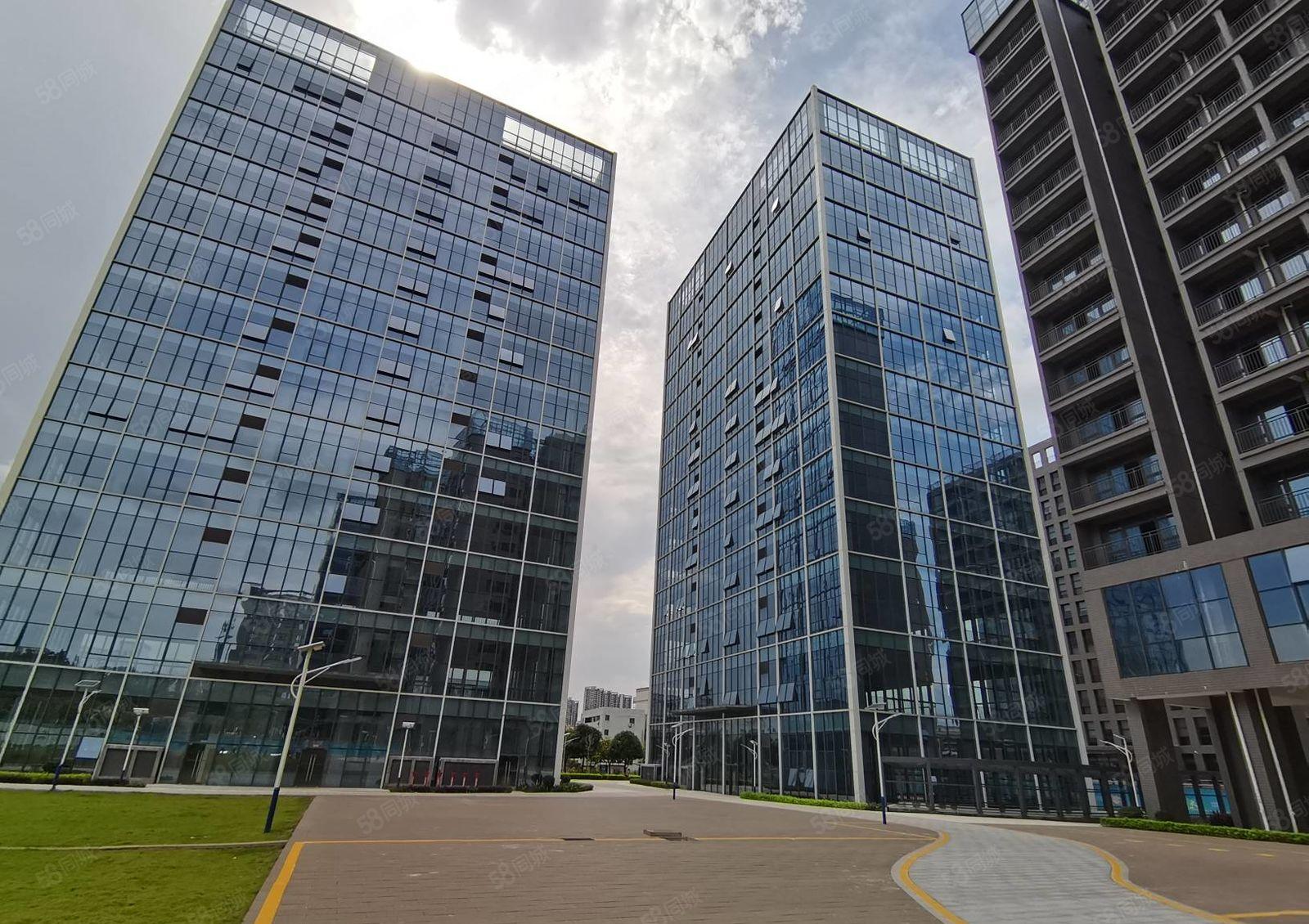 100平起租光明甲子塘新出楼上研发办公厂房