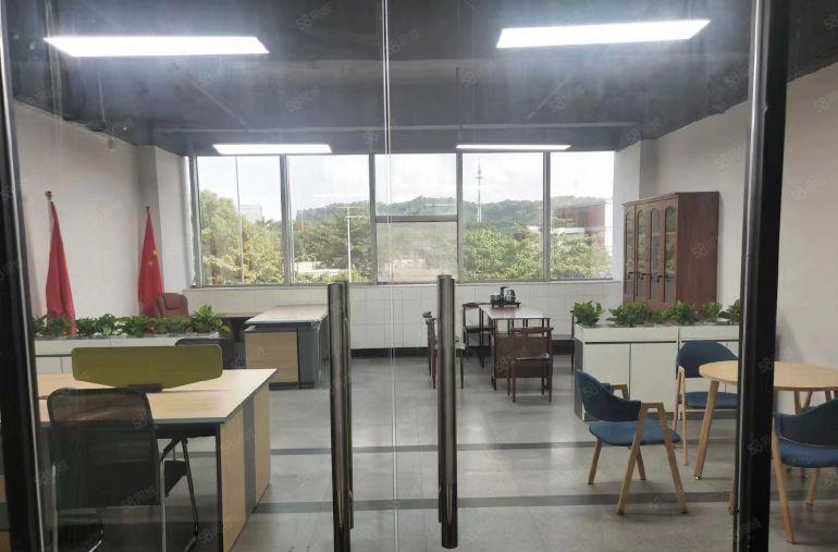 公明上村红本厂房出租700平是做办公，研发，办公贸易，检测