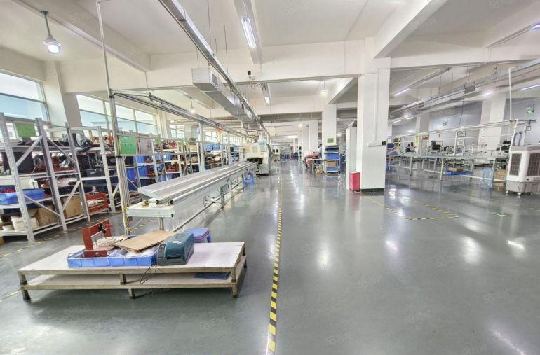 光明红本高新研发厂房出租500平至5000平方带装修环境好