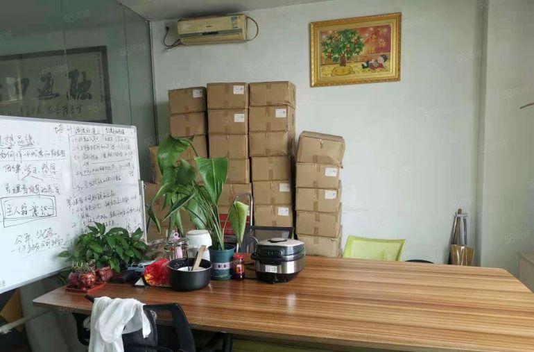 公明李松朗2楼600平出租（可做电子，CNC，设备，LED）