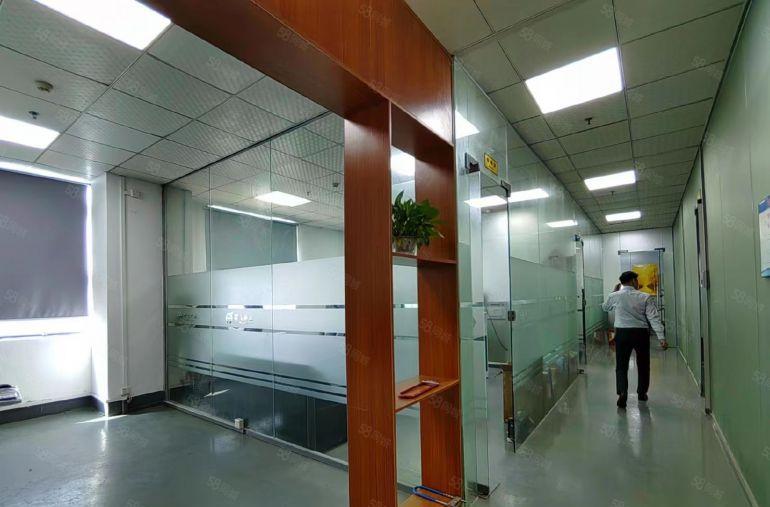 公明楼村重工业厂房2楼（650平带办公室前台，现成吊机口）