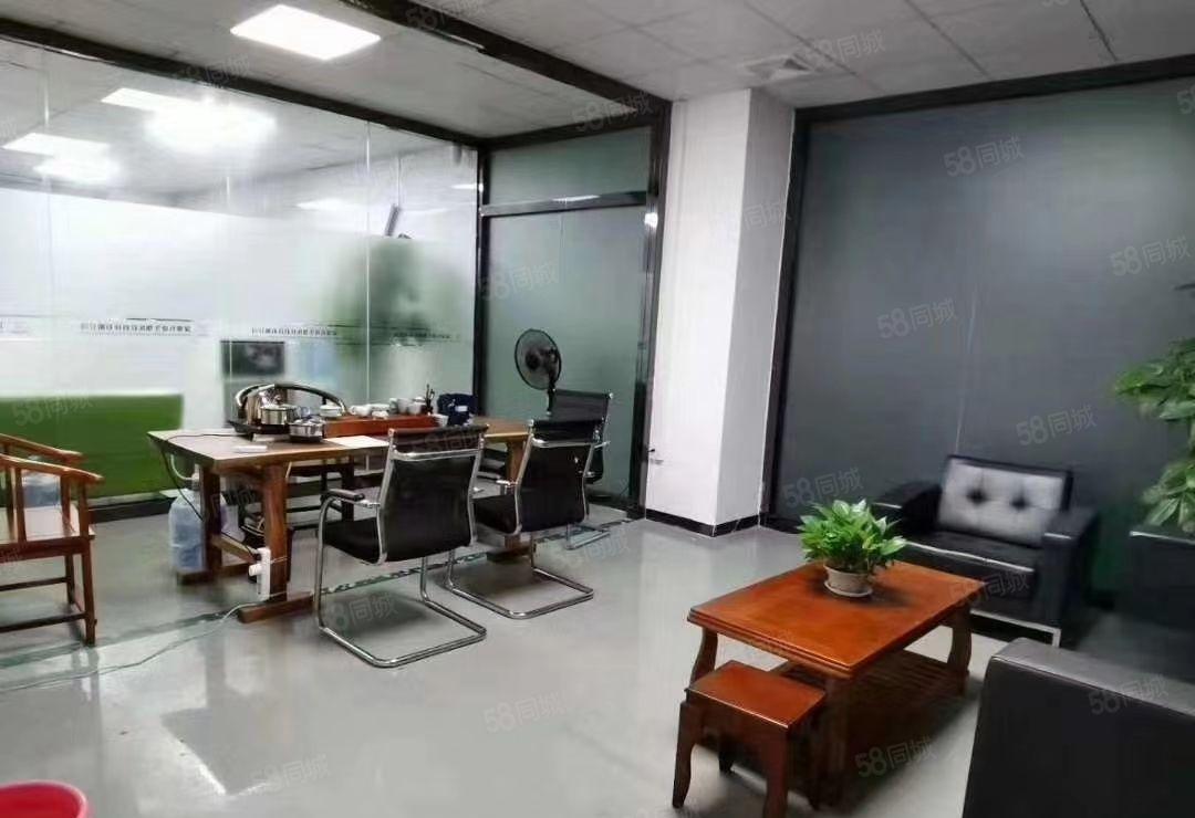 公明田寮松白路时光工业园2380平带无尘车间厂房出租无转让费