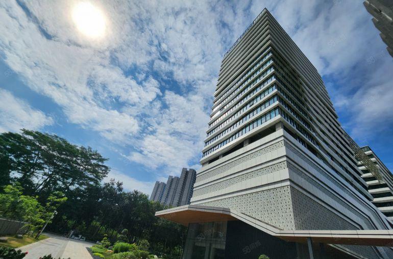 光明免租6个月凤凰城长圳地铁口红本原房东全新厂房低价出租装修