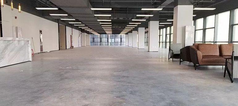 免租高达6个月光明公明薯田埔地铁口南光高速口附近全新玻璃幕墙