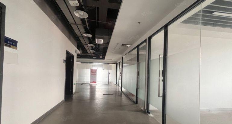 光明地铁口附近整层带家私红本厂房低价出租 园区仓库低价出租转