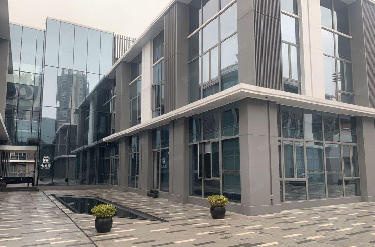 光明地铁口研发办公厂房500平起租，好招工，精装修