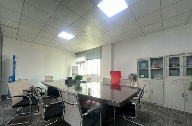 光明凤凰城原房东整层2680平精装厂房出租带无尘车间空地大