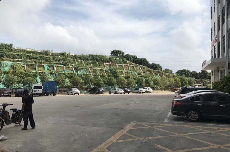 光明楼村原房东特价一楼厂房2200平带卸货平台消防喷淋空地大