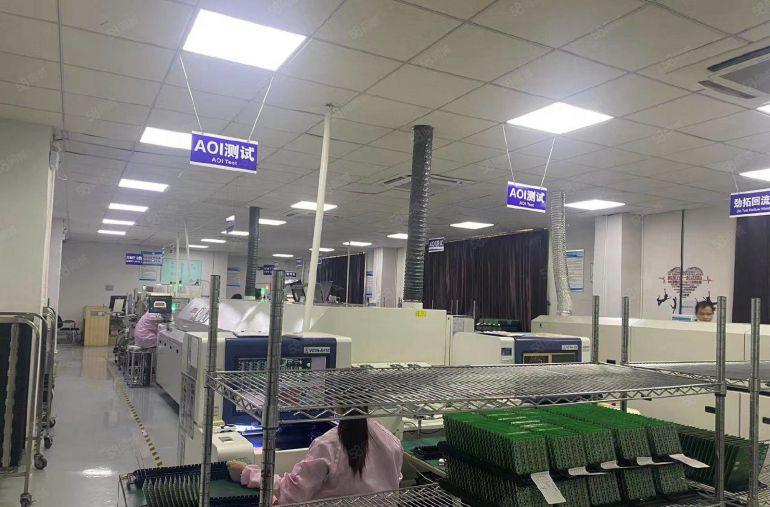 公明马山头新出3楼700平方精装修厂房招租