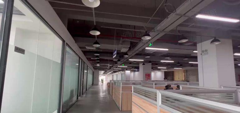 光明地铁口补贴20元研发办公室厂房986平仓库出租一楼上分租