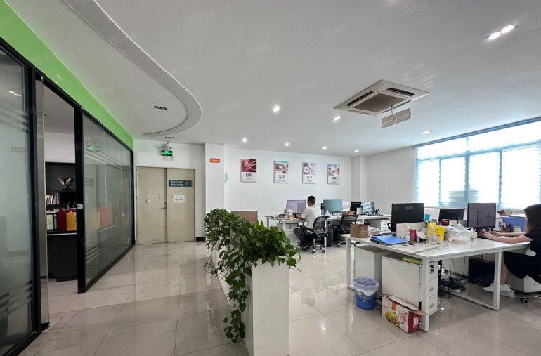 光明楼村新出楼上1000平精装厂房，拎包入驻