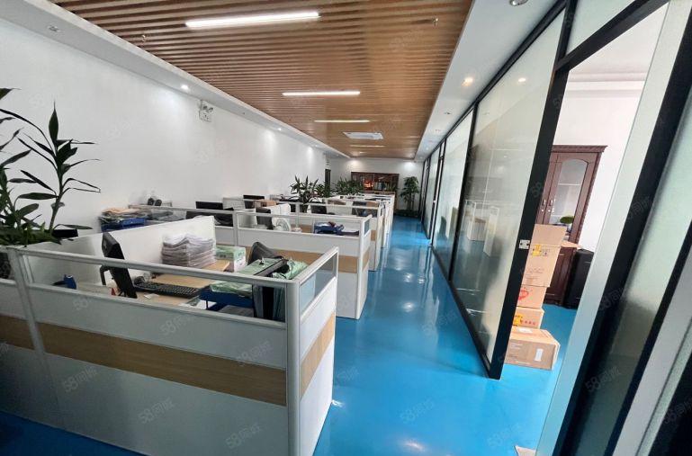 公明原房东厂房出租3楼1300平带精装修办公室出租租金19元