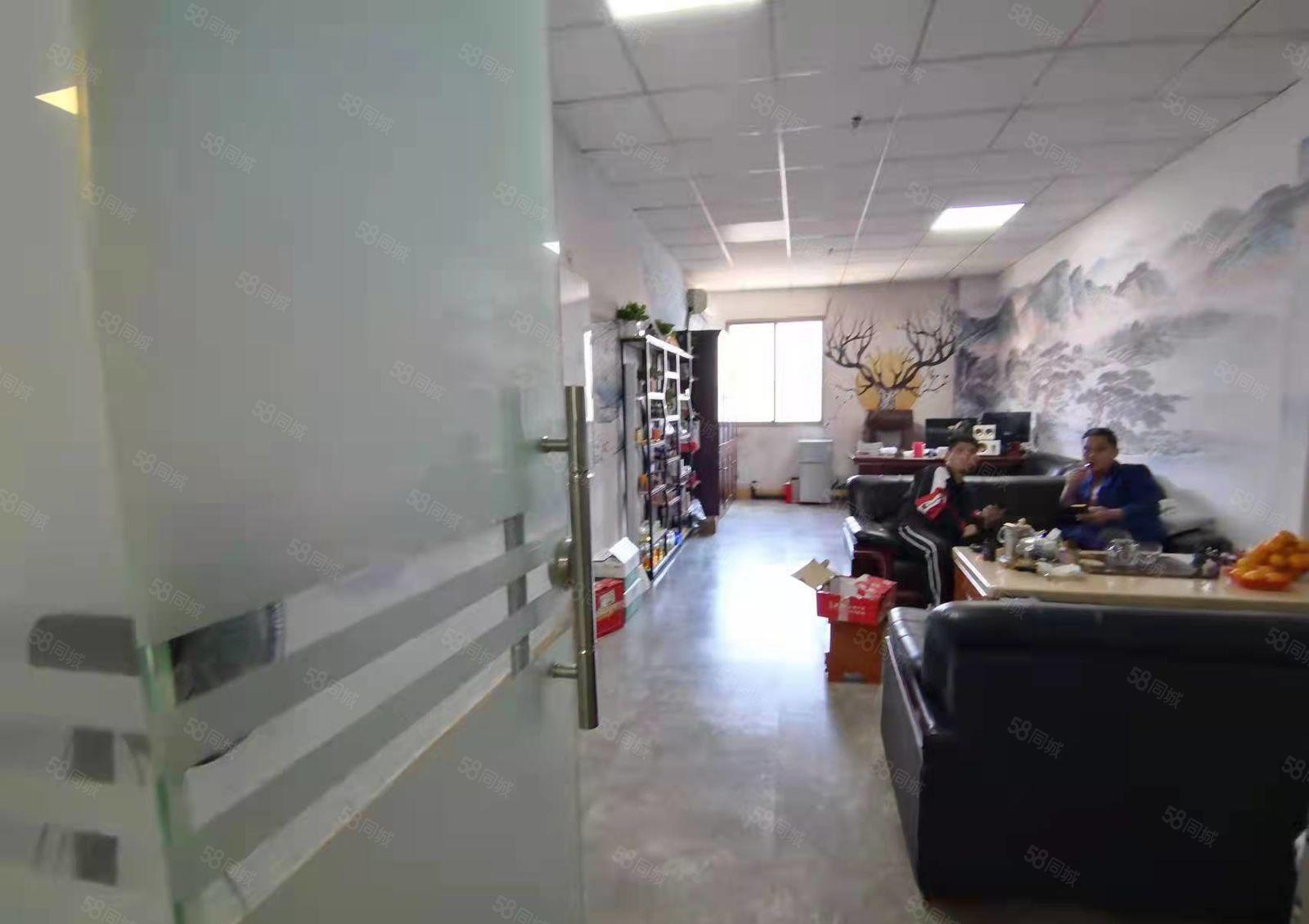 公明楼村聚宝工业园无尘车间厂房出租（700平精装，无转让费）